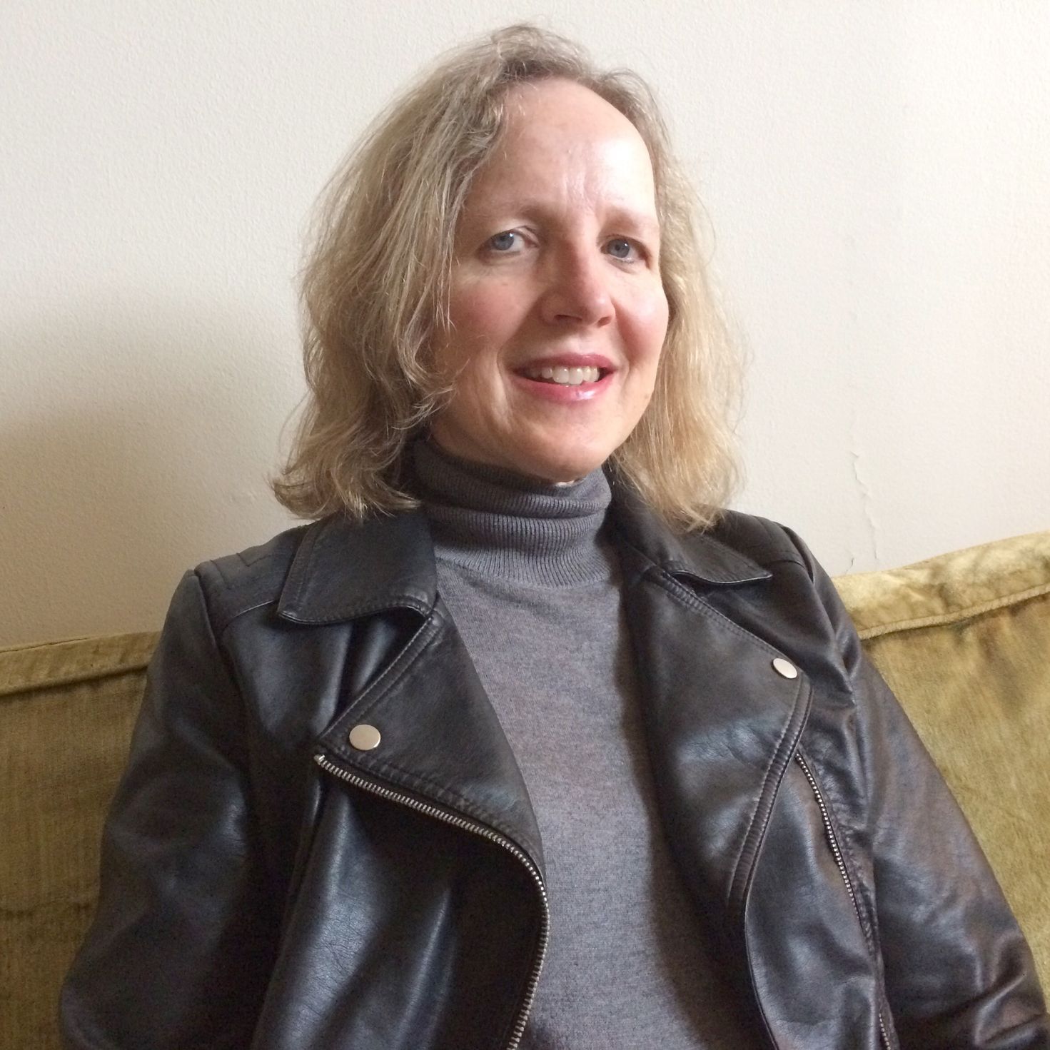 Shingles Infected This Woman's Eye, So She Wrote a Musical About It